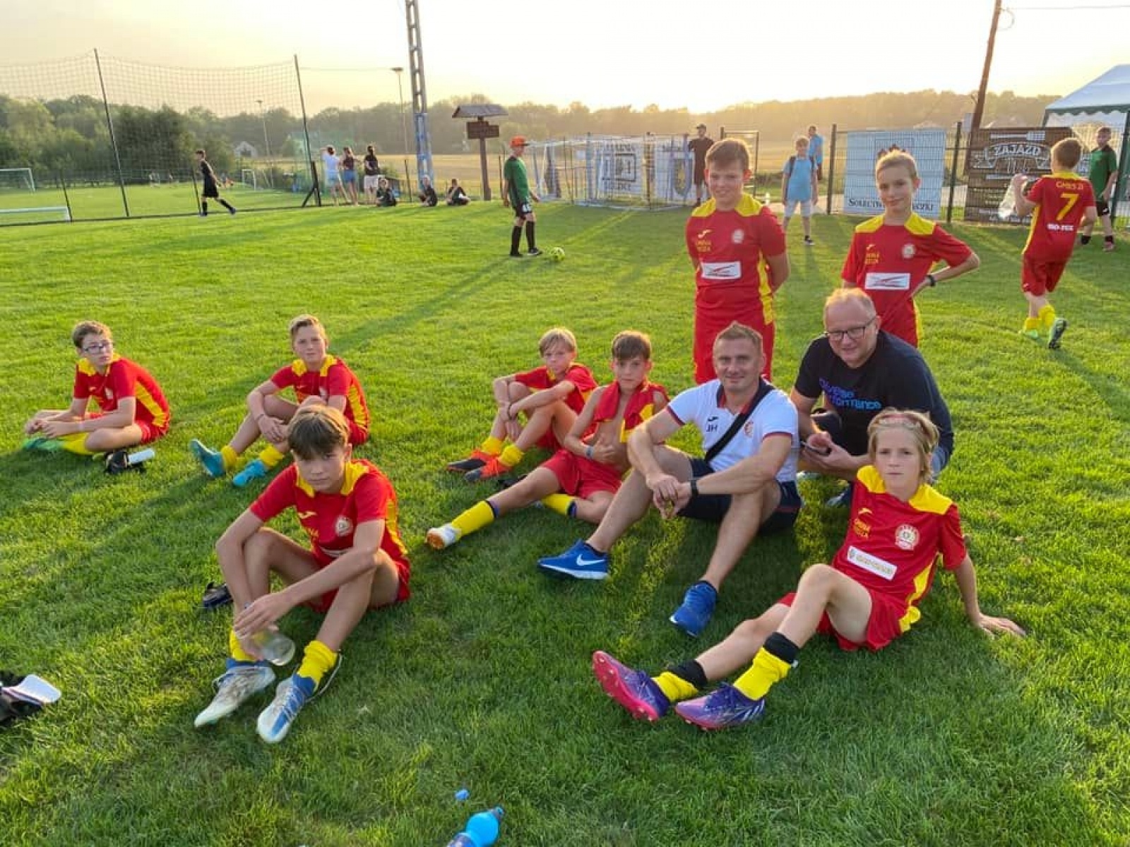 Zdjęcie w galerii na portalu naszwodzislaw.com: Emocji i goli pod dostatkiem. Gorzyce Cup na półmetku [FOTO] wiadomości z regionu