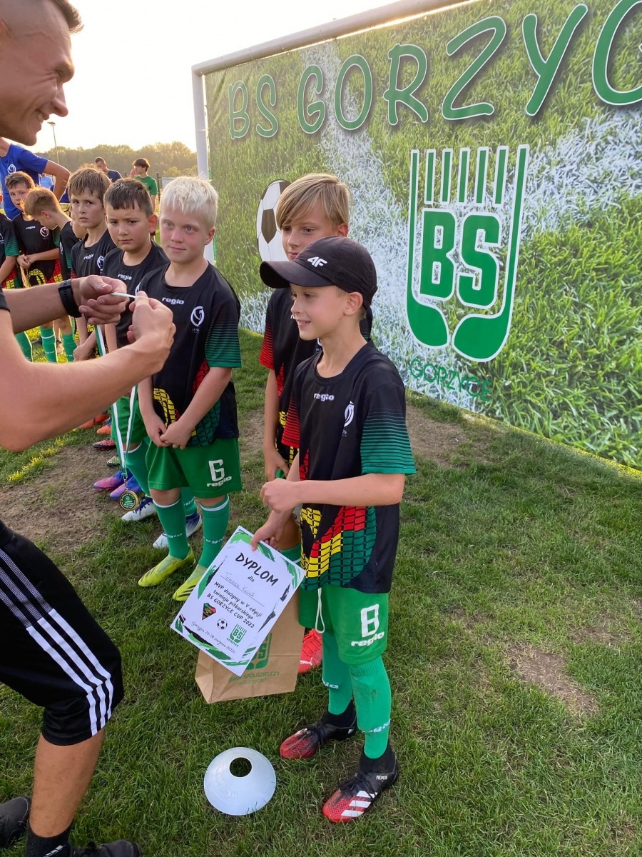 Zdjęcie w galerii na portalu naszwodzislaw.com: Emocji i goli pod dostatkiem. Gorzyce Cup na półmetku [FOTO] wiadomości z regionu