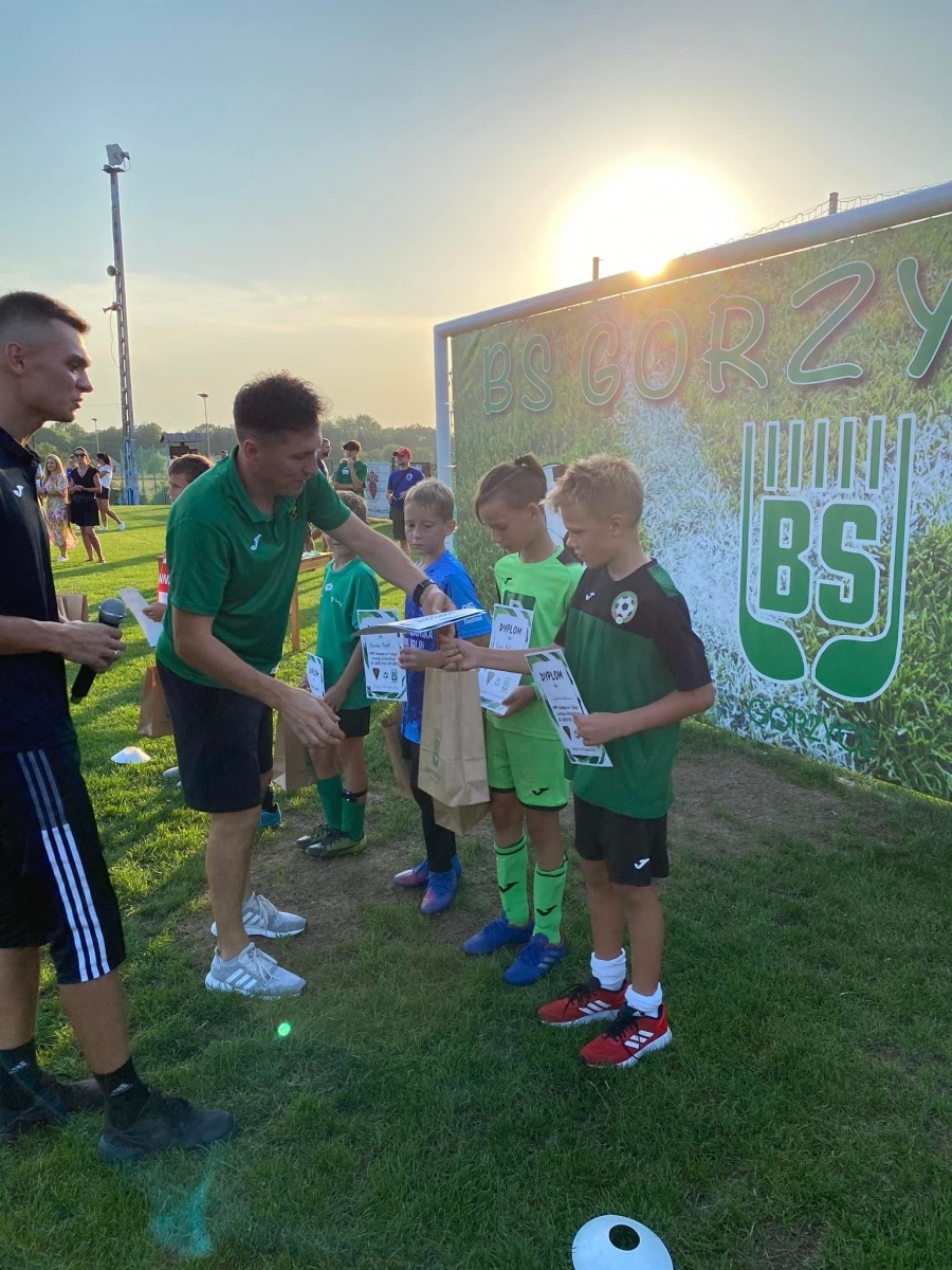 Zdjęcie w galerii na portalu naszwodzislaw.com: Emocji i goli pod dostatkiem. Gorzyce Cup na półmetku [FOTO] wiadomości z regionu