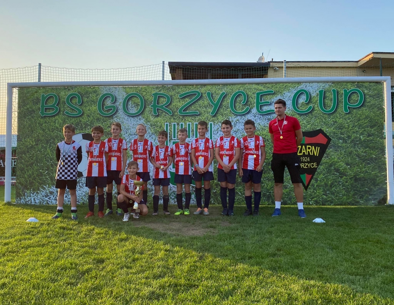 Zdjęcie w galerii na portalu naszwodzislaw.com: Emocji i goli pod dostatkiem. Gorzyce Cup na półmetku [FOTO] wiadomości z regionu