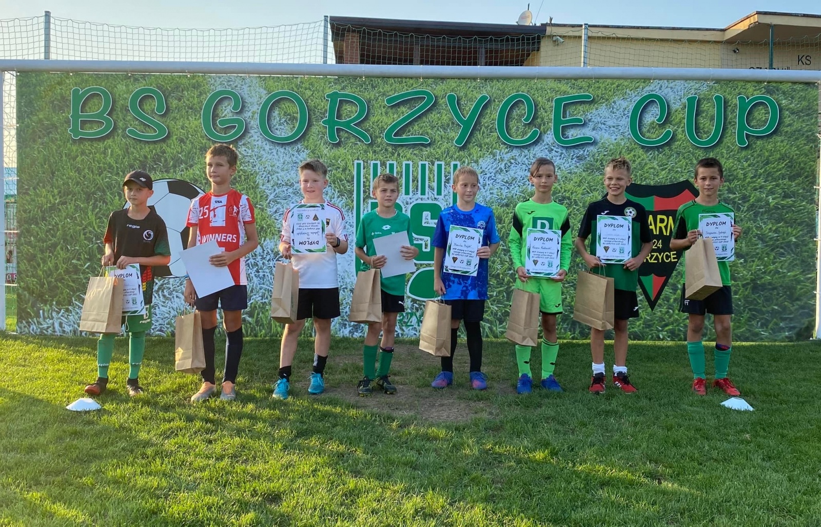 Zdjęcie w galerii na portalu naszwodzislaw.com: Emocji i goli pod dostatkiem. Gorzyce Cup na półmetku [FOTO] wiadomości z regionu