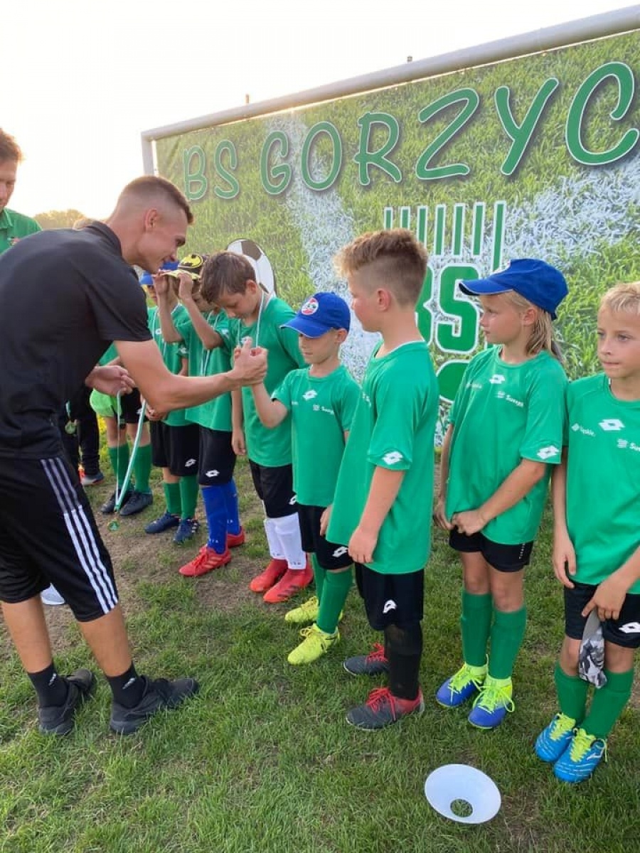 Zdjęcie w galerii na portalu naszwodzislaw.com: Emocji i goli pod dostatkiem. Gorzyce Cup na półmetku [FOTO] wiadomości z regionu