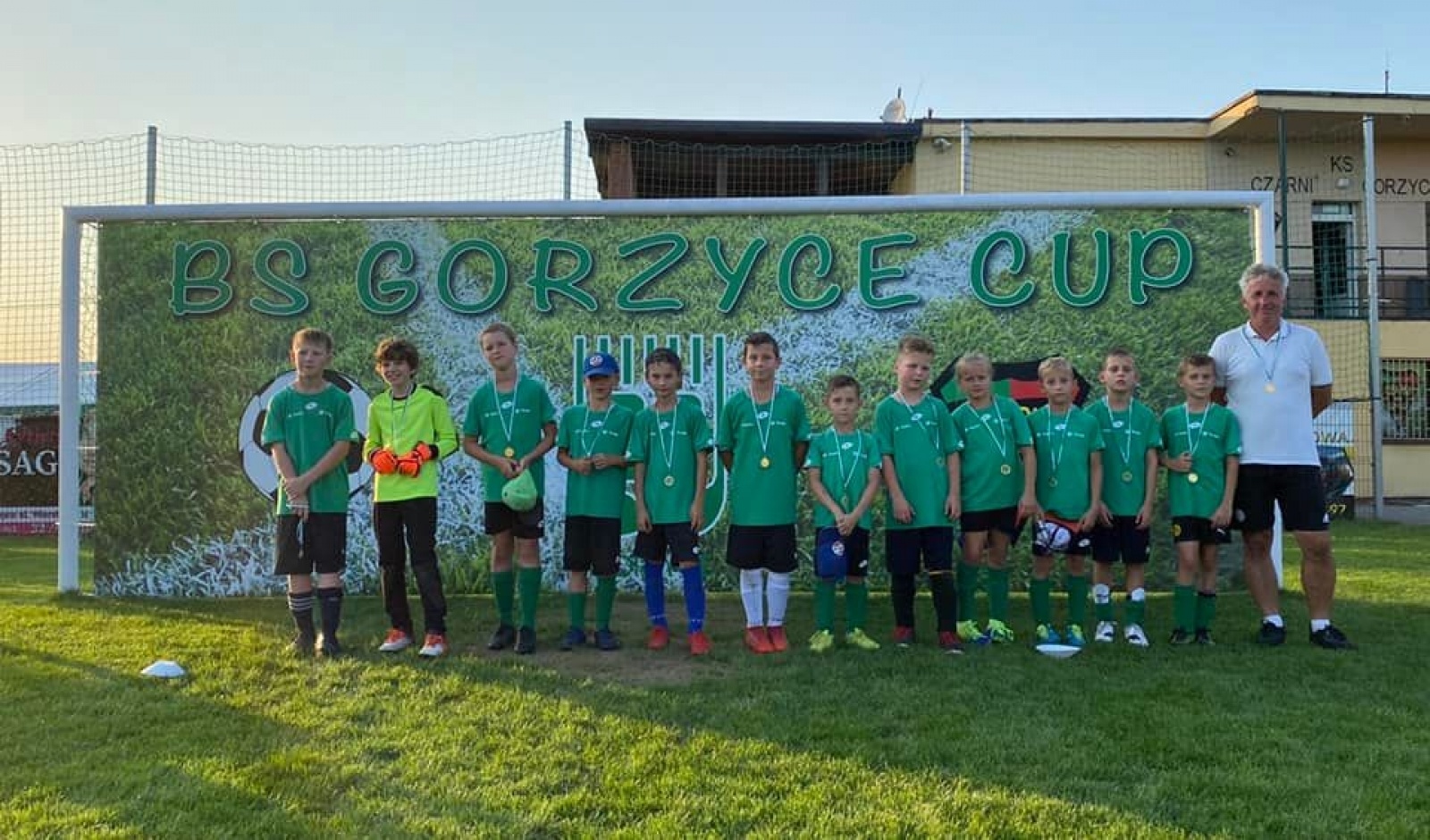 Zdjęcie w galerii na portalu naszwodzislaw.com: Emocji i goli pod dostatkiem. Gorzyce Cup na półmetku [FOTO] wiadomości z regionu