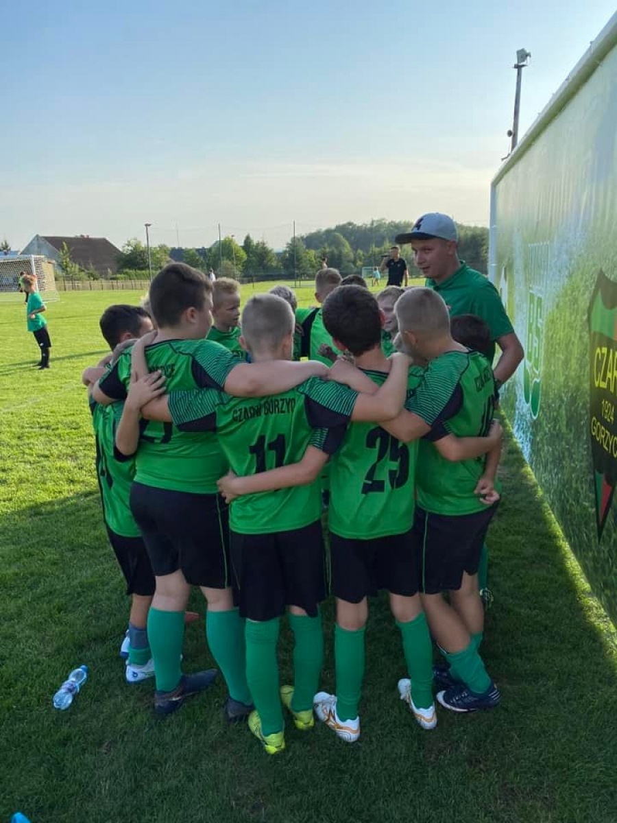 Zdjęcie w galerii na portalu naszwodzislaw.com: Emocji i goli pod dostatkiem. Gorzyce Cup na półmetku [FOTO] wiadomości z regionu