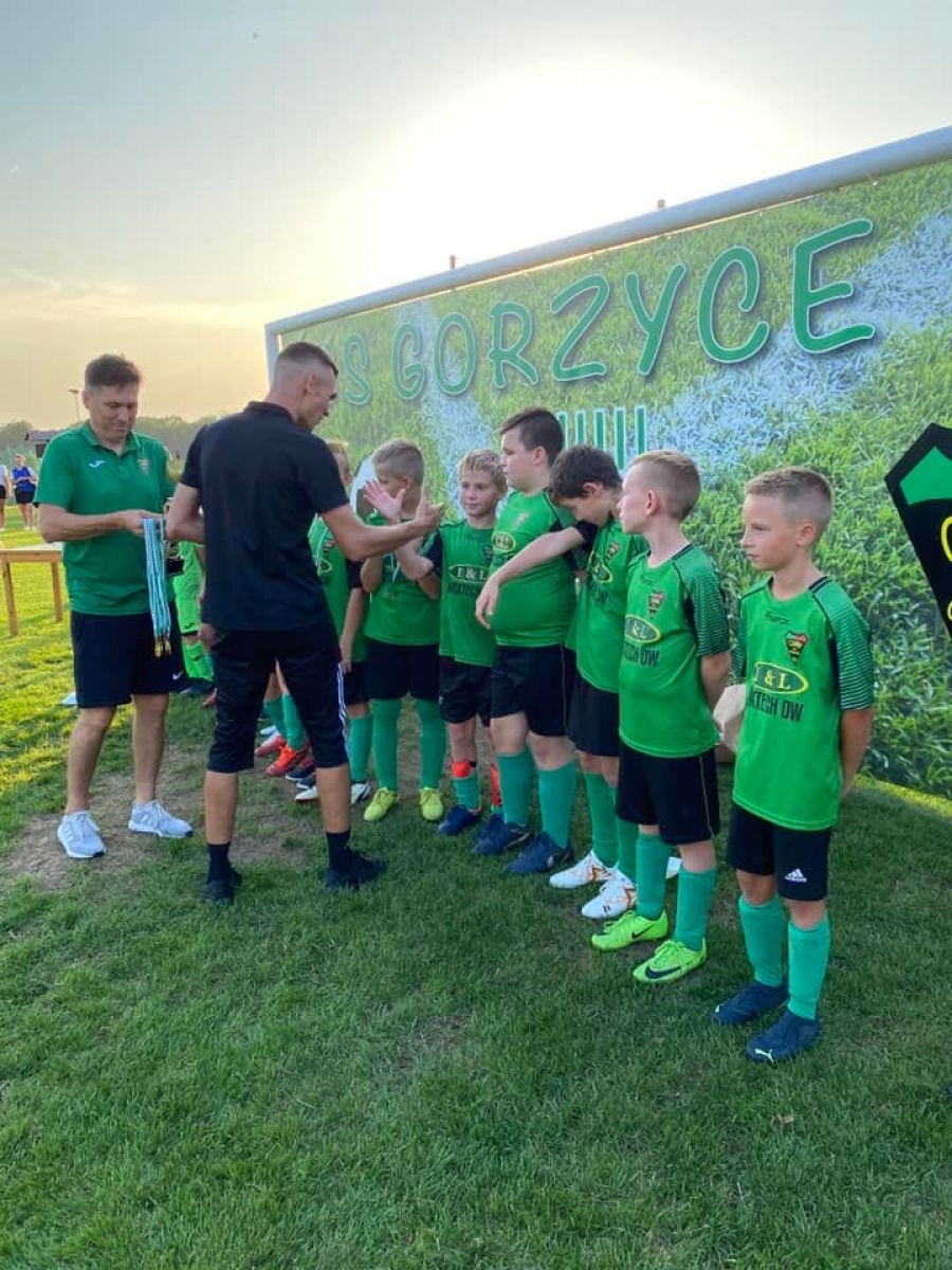 Zdjęcie w galerii na portalu naszwodzislaw.com: Emocji i goli pod dostatkiem. Gorzyce Cup na półmetku [FOTO] wiadomości z regionu