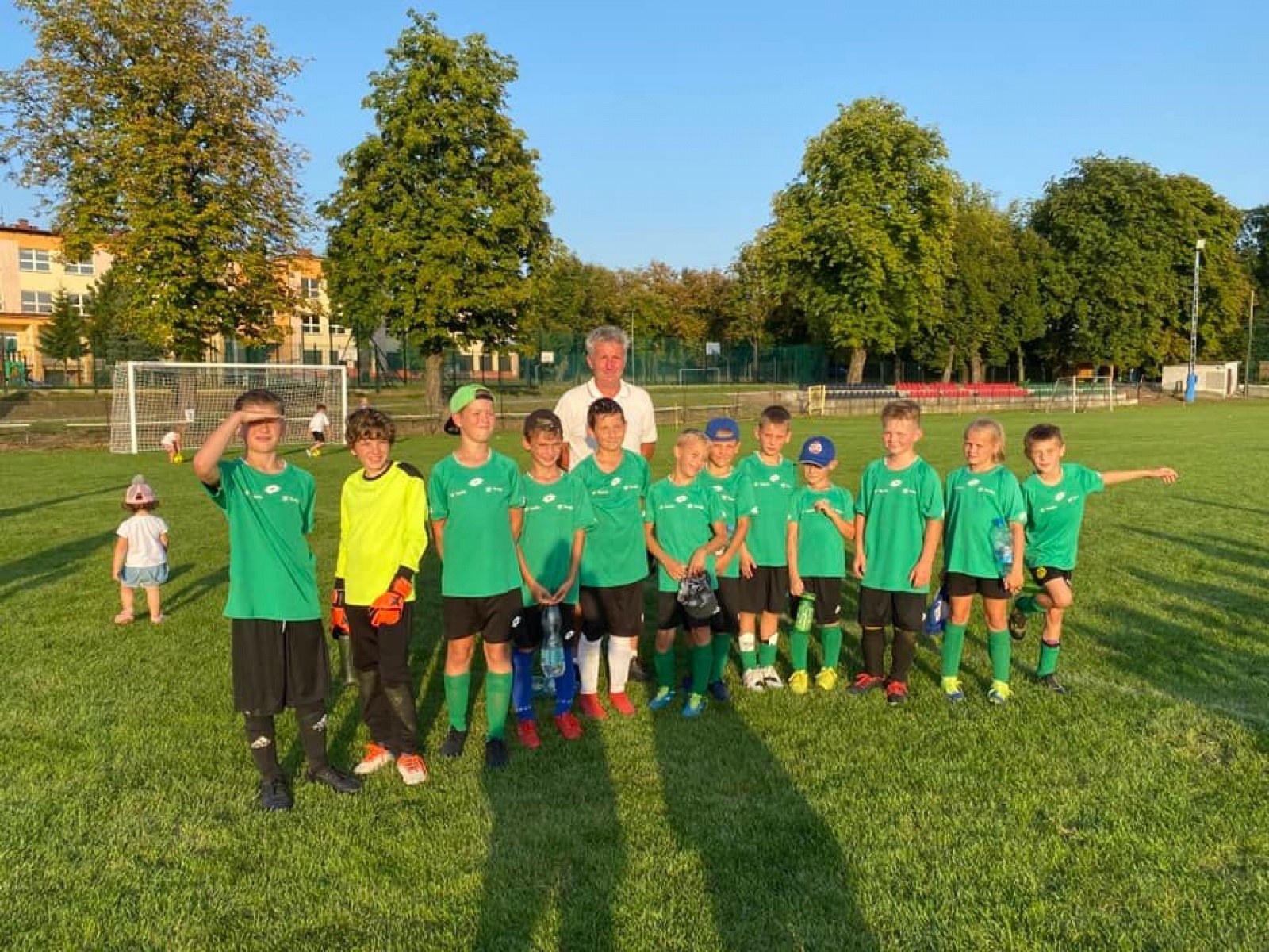 Zdjęcie w galerii na portalu naszwodzislaw.com: Emocji i goli pod dostatkiem. Gorzyce Cup na półmetku [FOTO] wiadomości z regionu