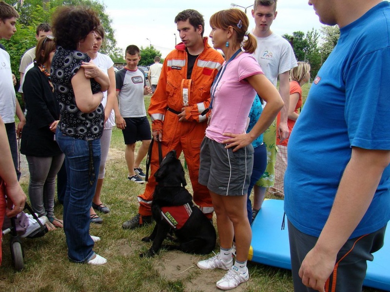 Zdjęcie w galerii na portalu naszwodzislaw.com: Uczniowie za kierownicami terenówek wiadomości z regionu
