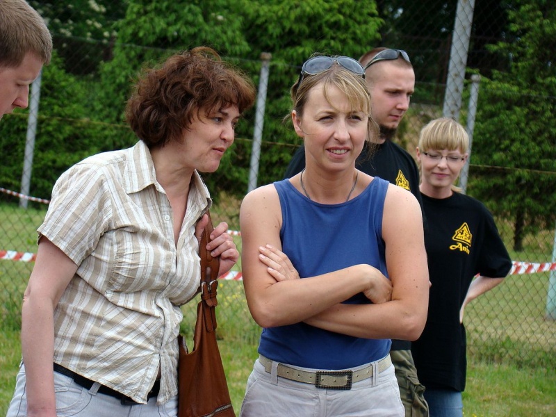 Zdjęcie w galerii na portalu naszwodzislaw.com: Uczniowie za kierownicami terenówek wiadomości z regionu