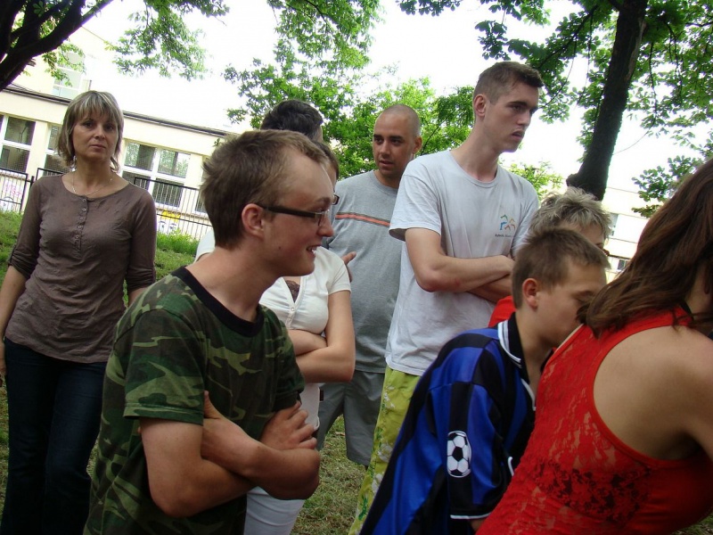 Zdjęcie w galerii na portalu naszwodzislaw.com: Uczniowie za kierownicami terenówek wiadomości z regionu