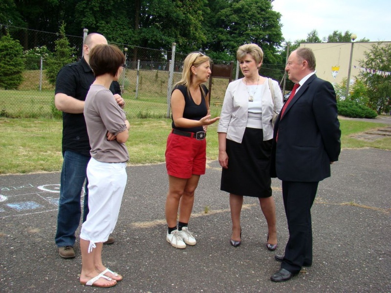 Zdjęcie w galerii na portalu naszwodzislaw.com: Uczniowie za kierownicami terenówek wiadomości z regionu