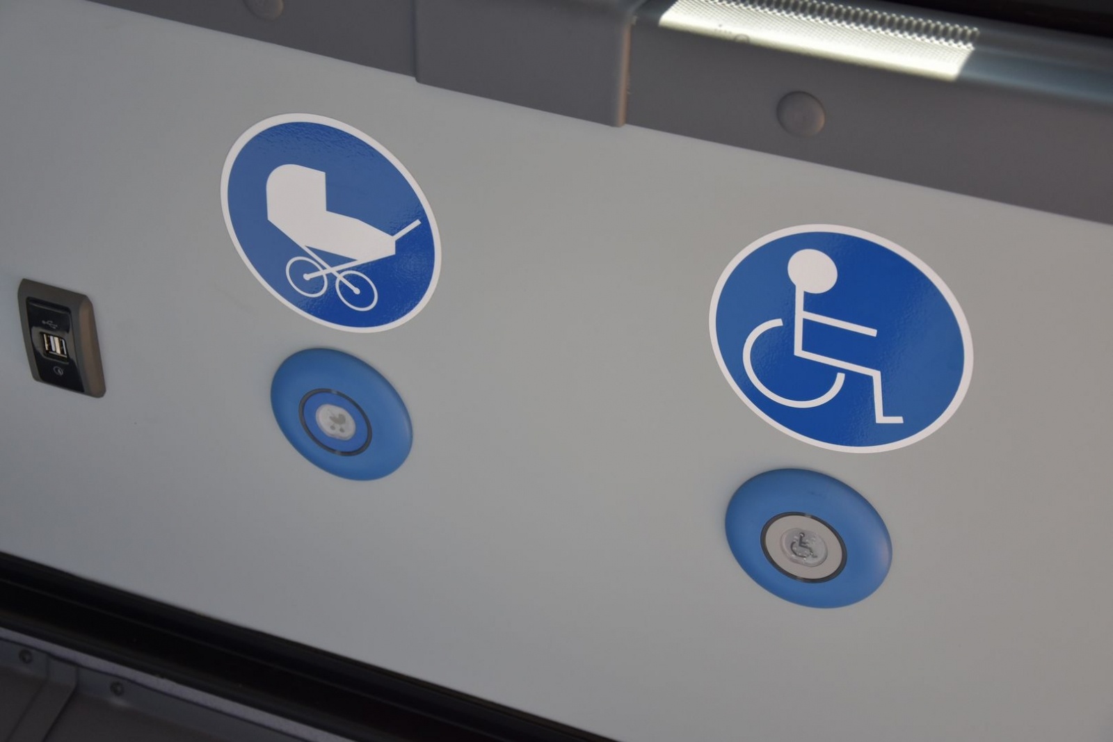 Zdjęcie w galerii na portalu naszwodzislaw.com: 1 września rusza nowa linia w powiecie. Przez miesiąc za darmo wiadomości z regionu