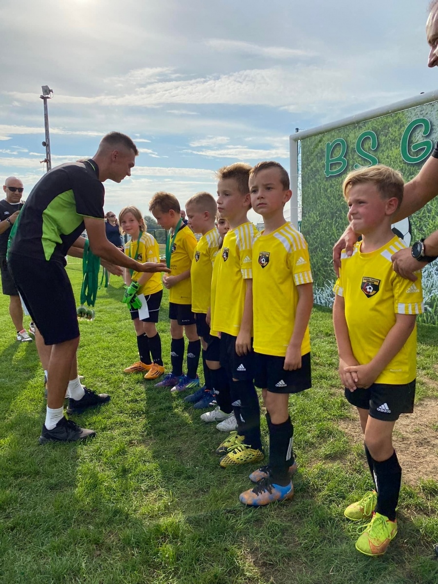 Zdjęcie w galerii na portalu naszwodzislaw.com: Młodzi piłkarze dali czadu na finał Gorzyce Cup 2022 [FOTO] wiadomości z regionu