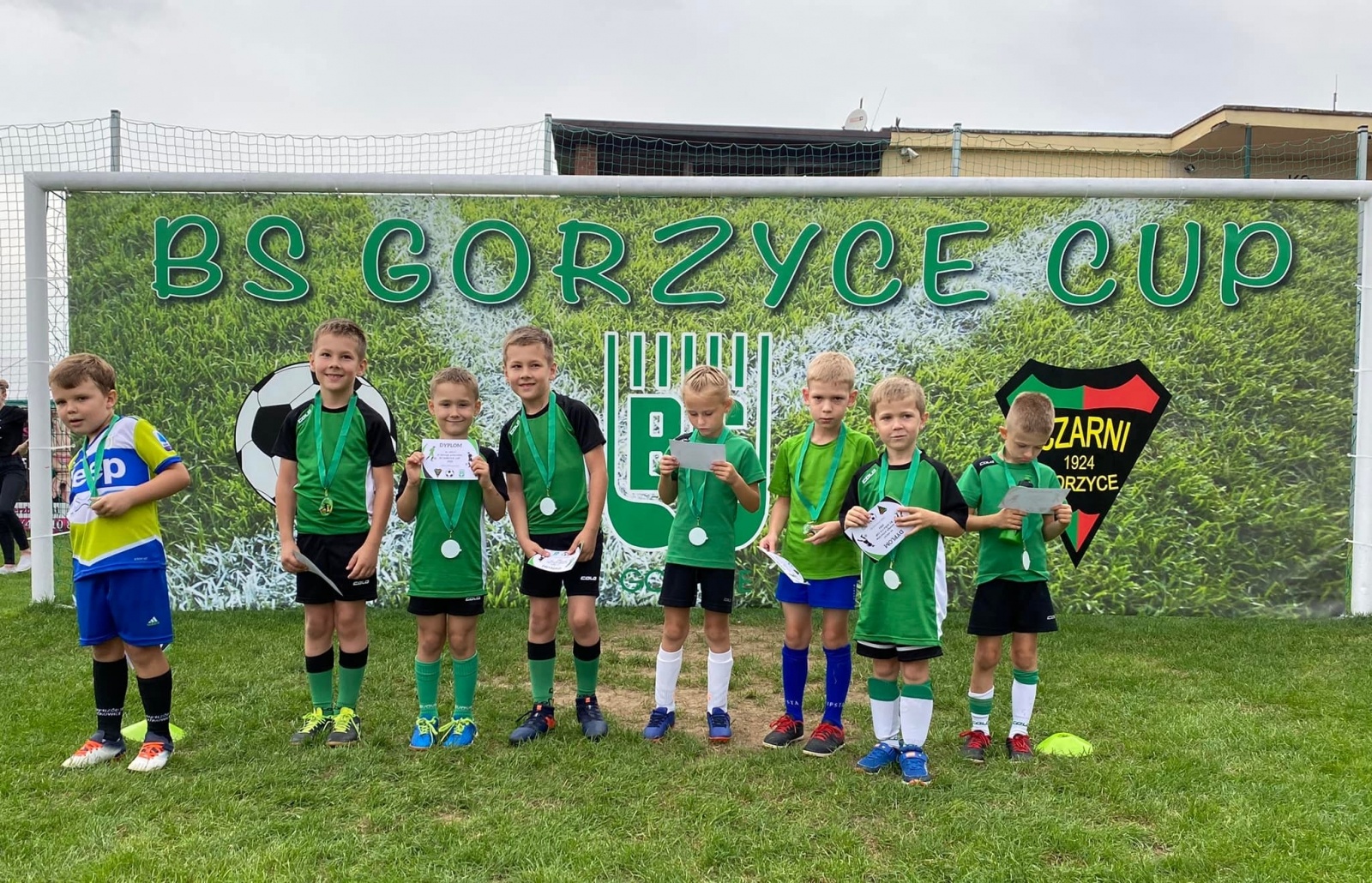 Zdjęcie w galerii na portalu naszwodzislaw.com: Młodzi piłkarze dali czadu na finał Gorzyce Cup 2022 [FOTO] wiadomości z regionu