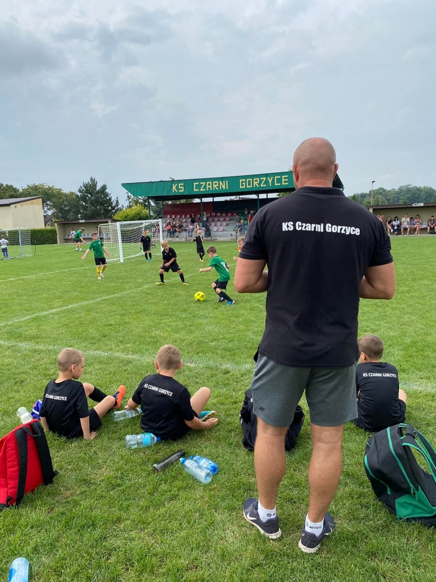 Zdjęcie w galerii na portalu naszwodzislaw.com: Młodzi piłkarze dali czadu na finał Gorzyce Cup 2022 [FOTO] wiadomości z regionu
