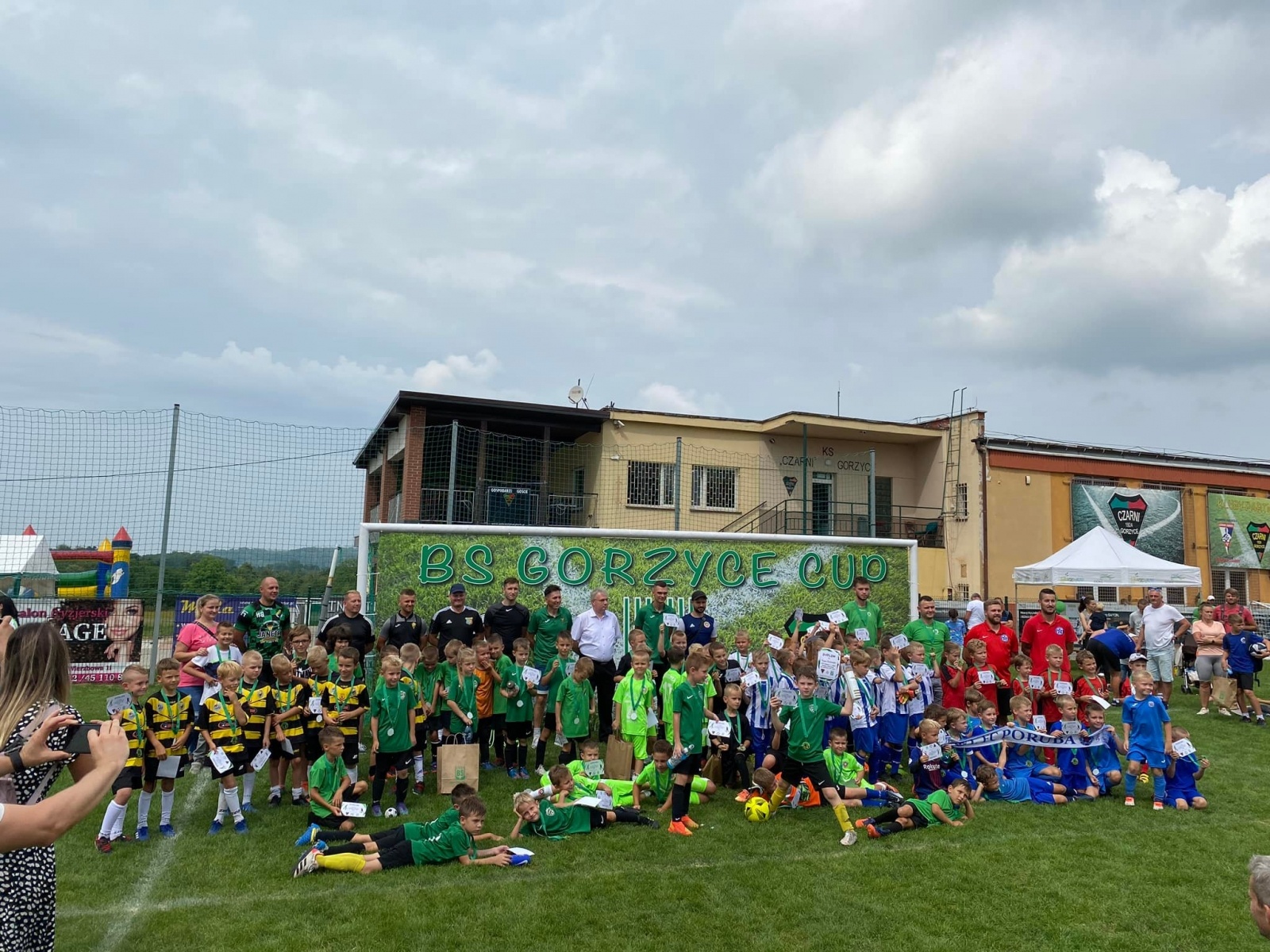 Zdjęcie w galerii na portalu naszwodzislaw.com: Młodzi piłkarze dali czadu na finał Gorzyce Cup 2022 [FOTO] wiadomości z regionu