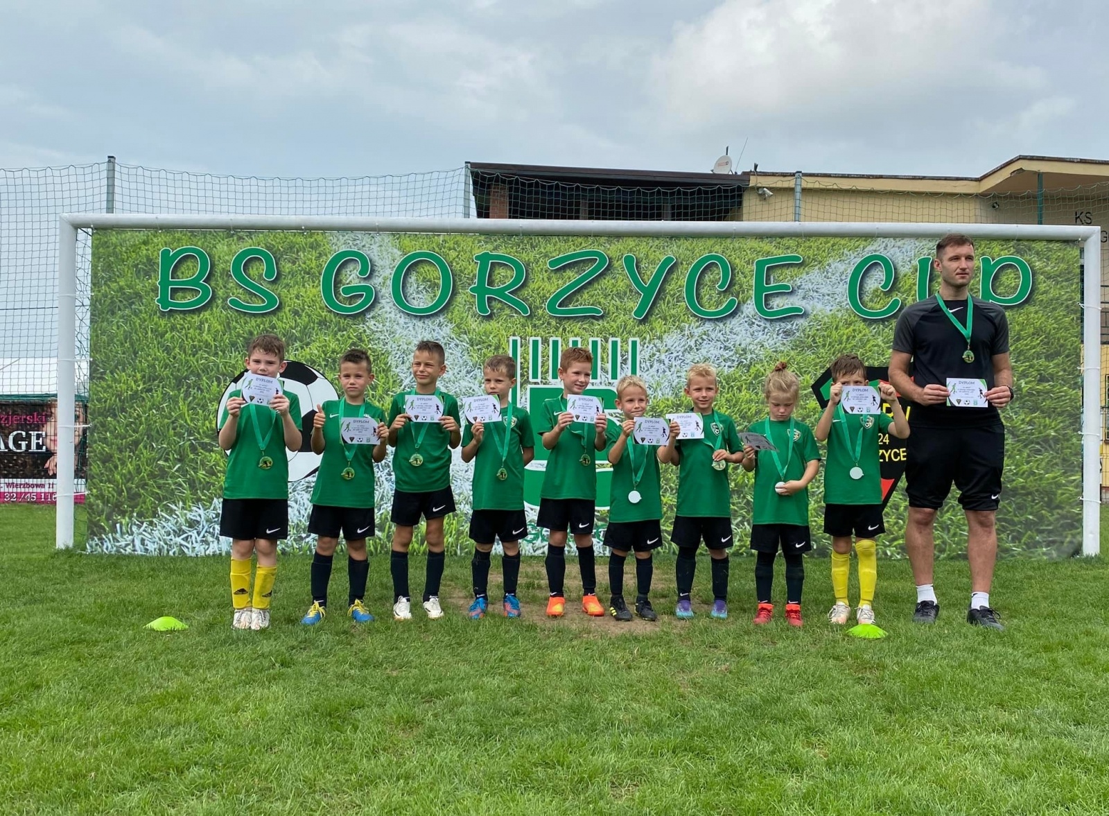 Zdjęcie w galerii na portalu naszwodzislaw.com: Młodzi piłkarze dali czadu na finał Gorzyce Cup 2022 [FOTO] wiadomości z regionu