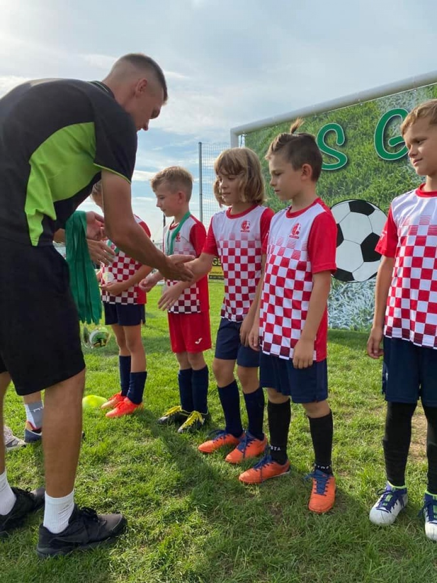Zdjęcie w galerii na portalu naszwodzislaw.com: Młodzi piłkarze dali czadu na finał Gorzyce Cup 2022 [FOTO] wiadomości z regionu