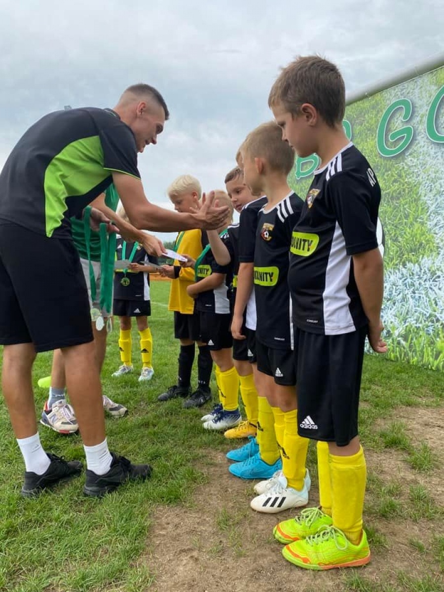 Zdjęcie w galerii na portalu naszwodzislaw.com: Młodzi piłkarze dali czadu na finał Gorzyce Cup 2022 [FOTO] wiadomości z regionu