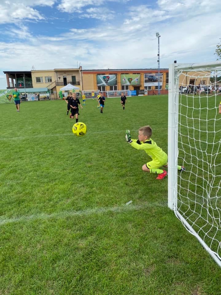 Zdjęcie w galerii na portalu naszwodzislaw.com: Młodzi piłkarze dali czadu na finał Gorzyce Cup 2022 [FOTO] wiadomości z regionu