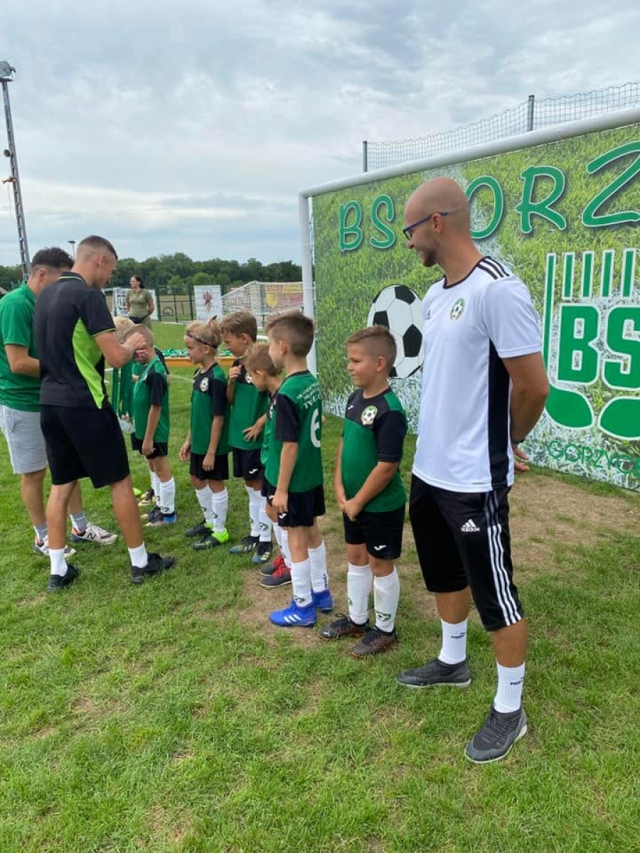Zdjęcie w galerii na portalu naszwodzislaw.com: Młodzi piłkarze dali czadu na finał Gorzyce Cup 2022 [FOTO] wiadomości z regionu