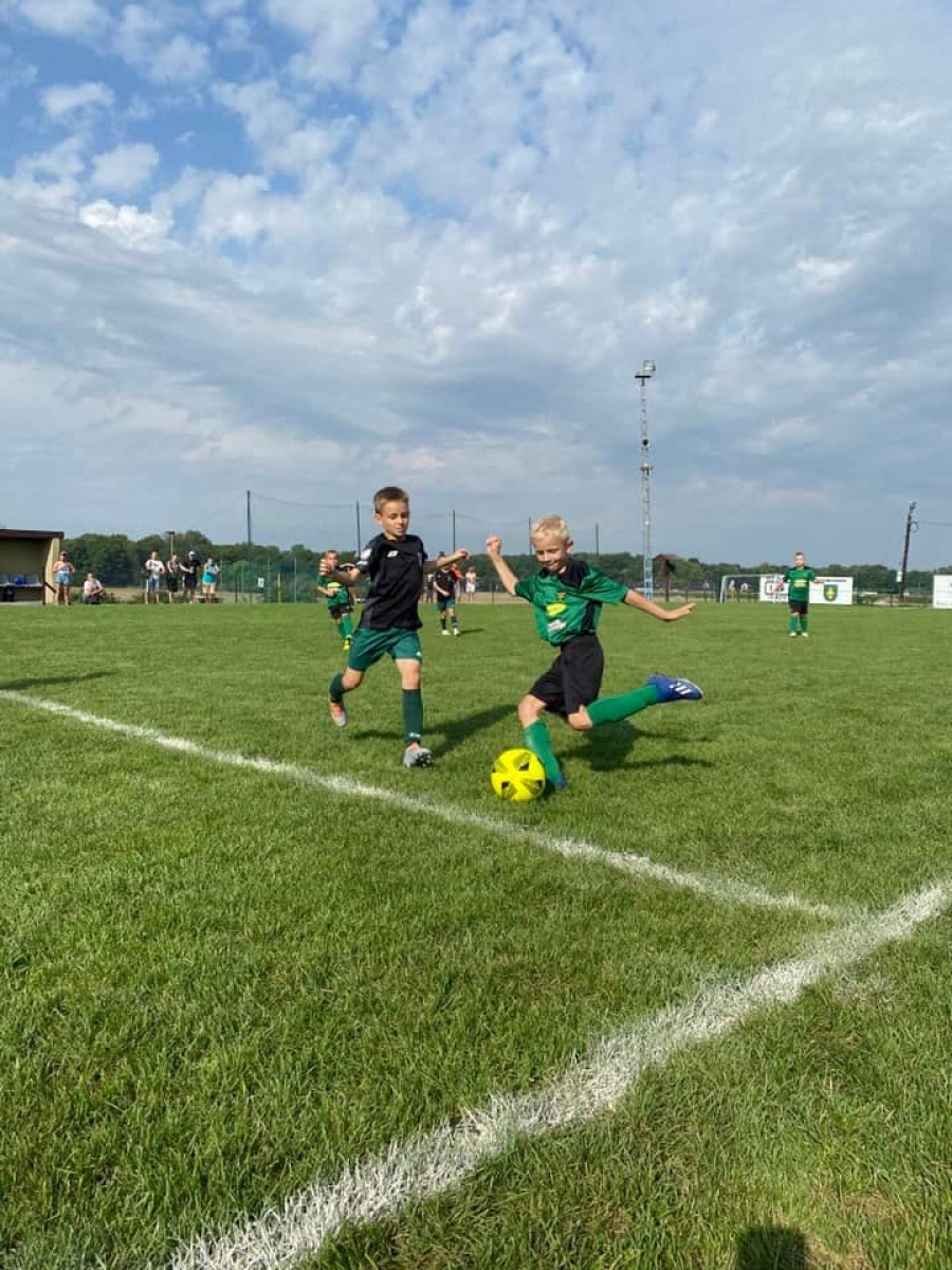 Zdjęcie w galerii na portalu naszwodzislaw.com: Młodzi piłkarze dali czadu na finał Gorzyce Cup 2022 [FOTO] wiadomości z regionu