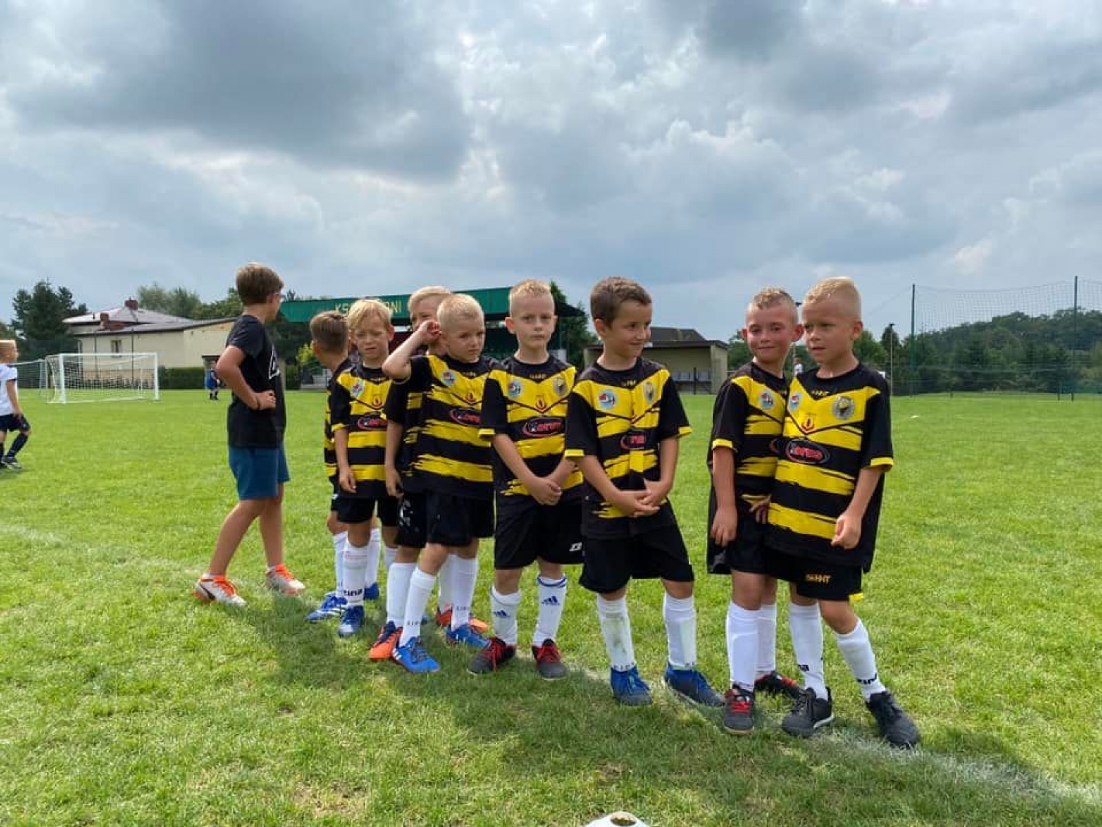 Zdjęcie w galerii na portalu naszwodzislaw.com: Młodzi piłkarze dali czadu na finał Gorzyce Cup 2022 [FOTO] wiadomości z regionu