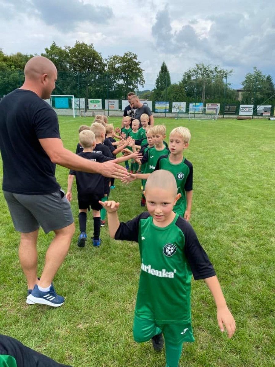 Zdjęcie w galerii na portalu naszwodzislaw.com: Młodzi piłkarze dali czadu na finał Gorzyce Cup 2022 [FOTO] wiadomości z regionu