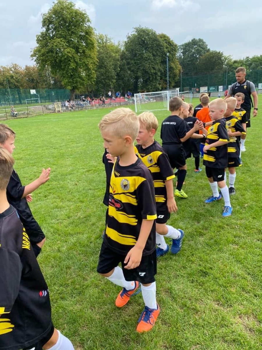 Zdjęcie w galerii na portalu naszwodzislaw.com: Młodzi piłkarze dali czadu na finał Gorzyce Cup 2022 [FOTO] wiadomości z regionu