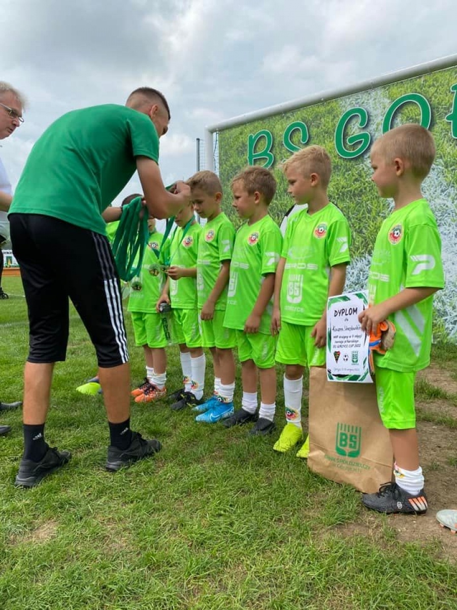 Zdjęcie w galerii na portalu naszwodzislaw.com: Młodzi piłkarze dali czadu na finał Gorzyce Cup 2022 [FOTO] wiadomości z regionu