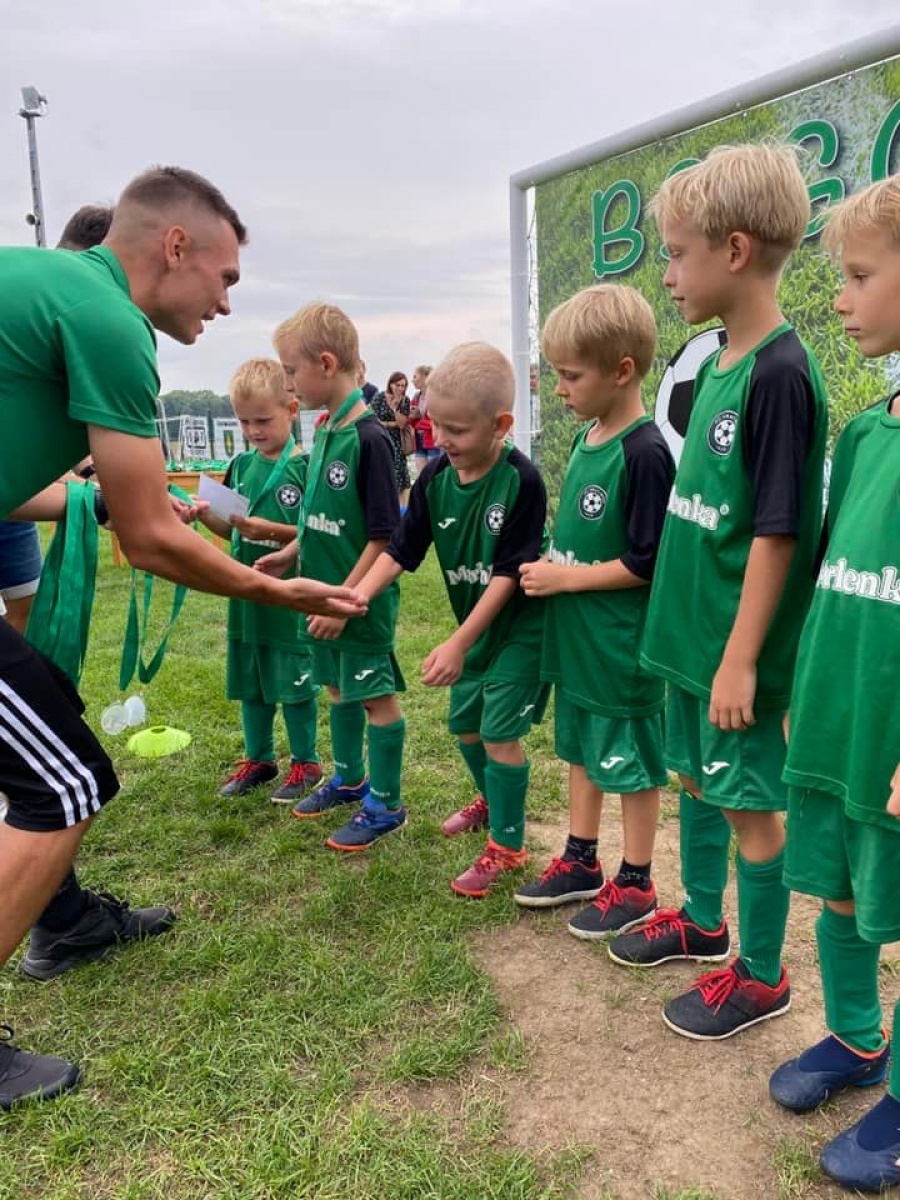 Zdjęcie w galerii na portalu naszwodzislaw.com: Młodzi piłkarze dali czadu na finał Gorzyce Cup 2022 [FOTO] wiadomości z regionu