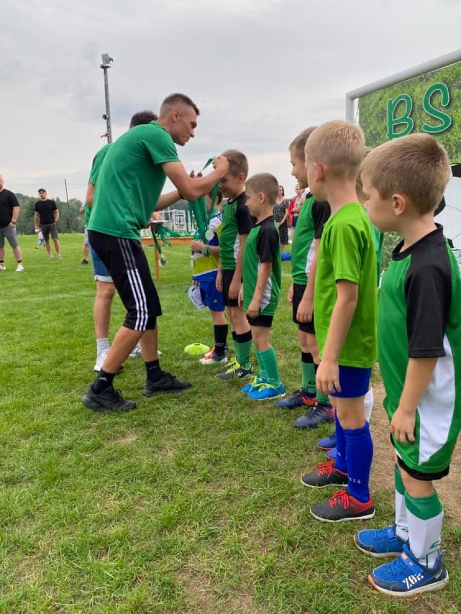 Zdjęcie w galerii na portalu naszwodzislaw.com: Młodzi piłkarze dali czadu na finał Gorzyce Cup 2022 [FOTO] wiadomości z regionu