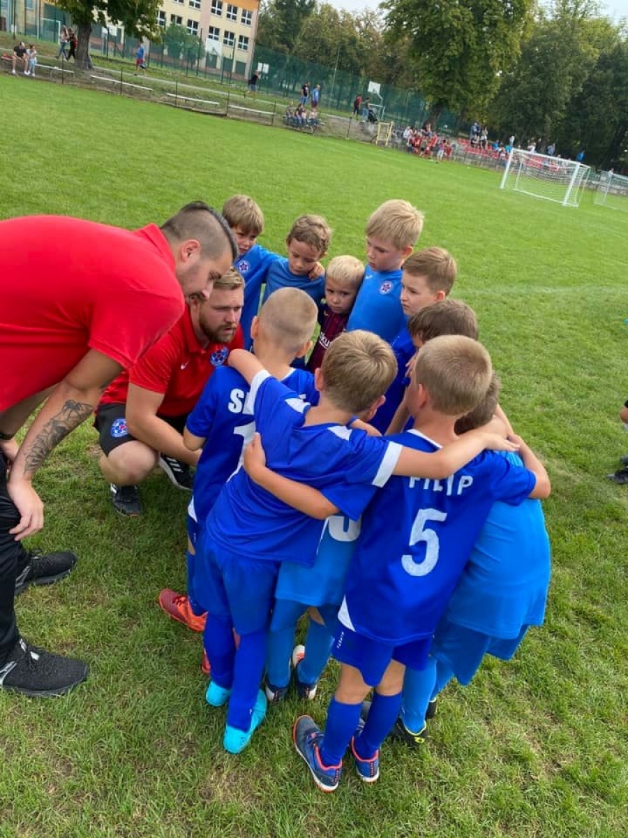 Zdjęcie w galerii na portalu naszwodzislaw.com: Młodzi piłkarze dali czadu na finał Gorzyce Cup 2022 [FOTO] wiadomości z regionu