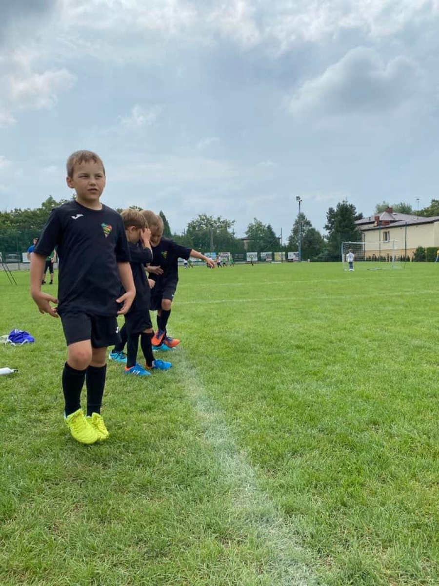 Zdjęcie w galerii na portalu naszwodzislaw.com: Młodzi piłkarze dali czadu na finał Gorzyce Cup 2022 [FOTO] wiadomości z regionu