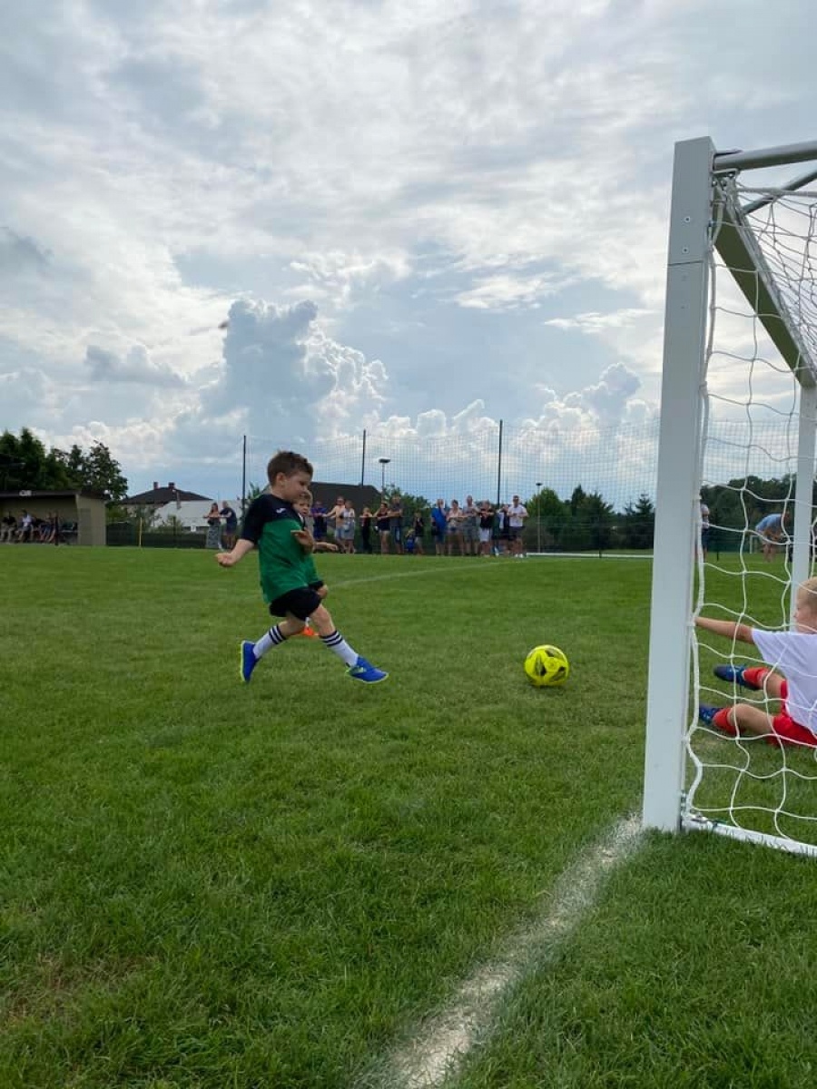 Zdjęcie w galerii na portalu naszwodzislaw.com: Młodzi piłkarze dali czadu na finał Gorzyce Cup 2022 [FOTO] wiadomości z regionu