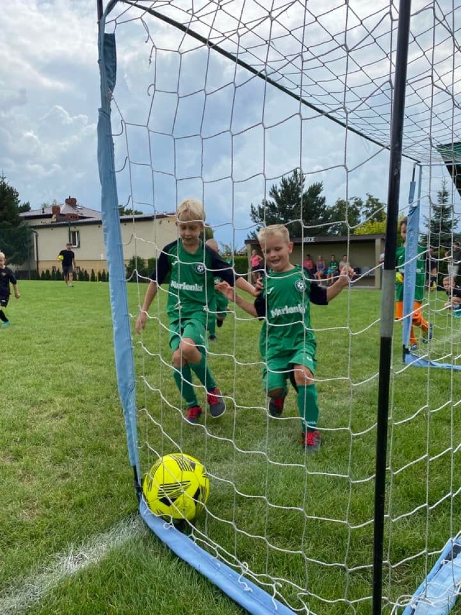 Zdjęcie w galerii na portalu naszwodzislaw.com: Młodzi piłkarze dali czadu na finał Gorzyce Cup 2022 [FOTO] wiadomości z regionu