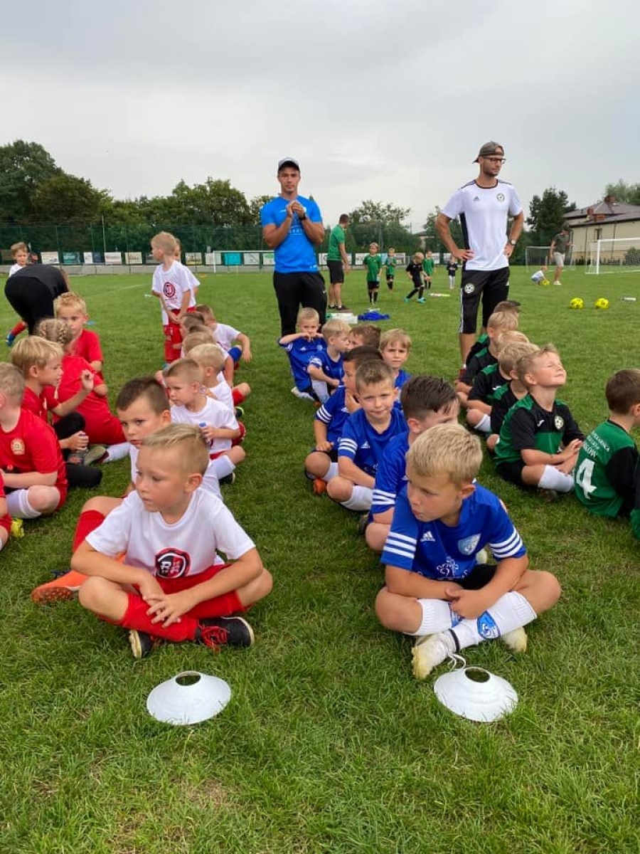 Zdjęcie w galerii na portalu naszwodzislaw.com: Młodzi piłkarze dali czadu na finał Gorzyce Cup 2022 [FOTO] wiadomości z regionu