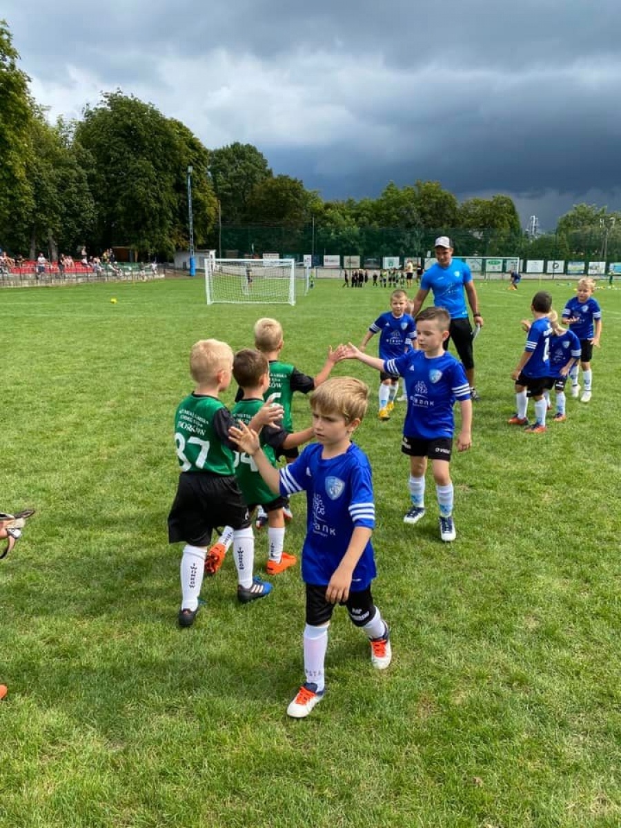 Zdjęcie w galerii na portalu naszwodzislaw.com: Młodzi piłkarze dali czadu na finał Gorzyce Cup 2022 [FOTO] wiadomości z regionu