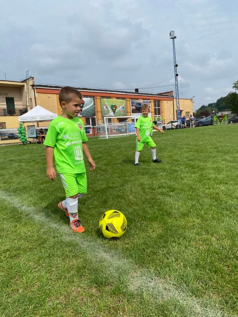 Zdjęcie w galerii na portalu naszwodzislaw.com: Młodzi piłkarze dali czadu na finał Gorzyce Cup 2022 [FOTO] wiadomości z regionu