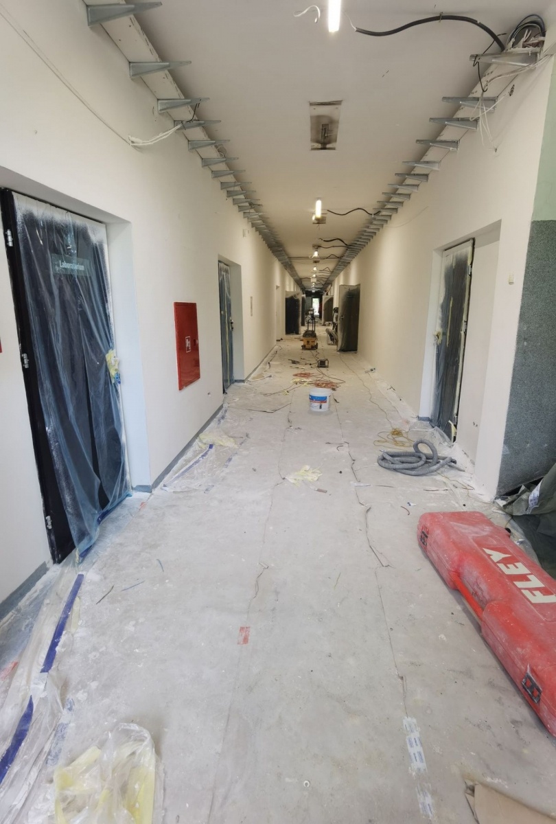 Zdjęcie w galerii na portalu naszwodzislaw.com: Wakacyjne remonty w powiatowych szkołach [FOTO] wiadomości z regionu