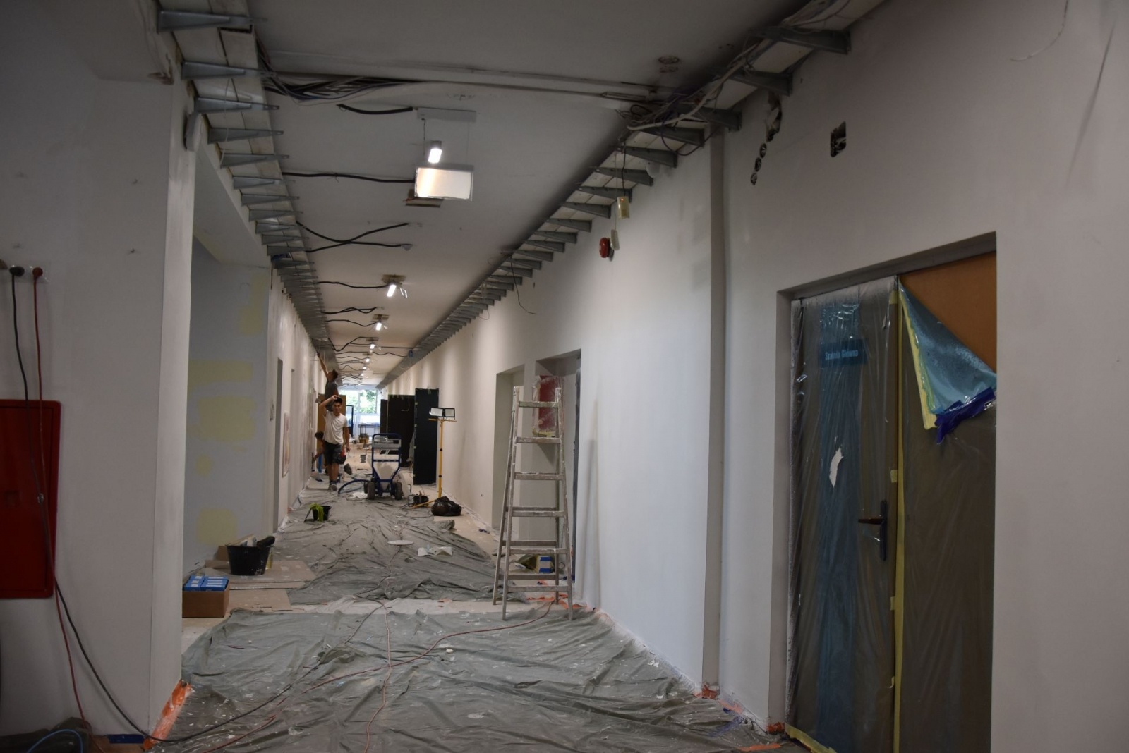 Zdjęcie w galerii na portalu naszwodzislaw.com: Wakacyjne remonty w powiatowych szkołach [FOTO] wiadomości z regionu