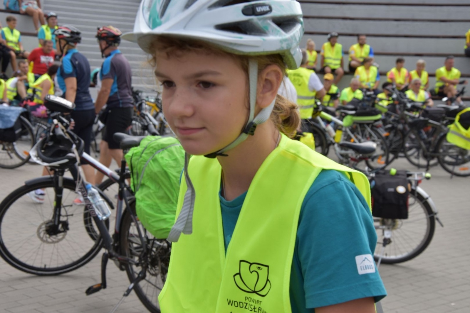 Zdjęcie w galerii na portalu naszwodzislaw.com: Ponad pół tysiąca rowerzystów na trasie [FOTO] wiadomości z regionu