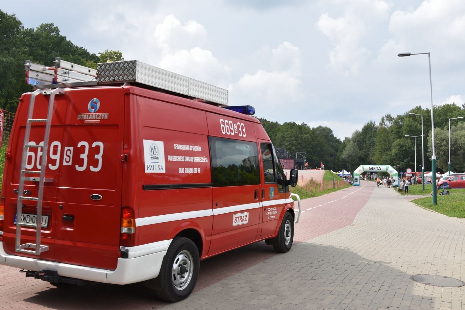 Zdjęcie w galerii na portalu naszwodzislaw.com: Ponad pół tysiąca rowerzystów na trasie [FOTO] wiadomości z regionu