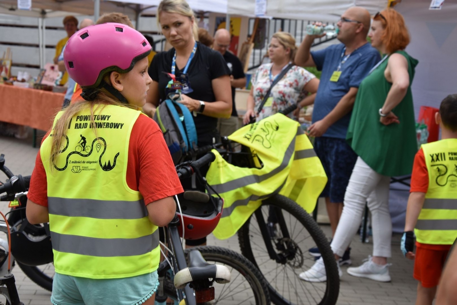Zdjęcie w galerii na portalu naszwodzislaw.com: Ponad pół tysiąca rowerzystów na trasie [FOTO] wiadomości z regionu