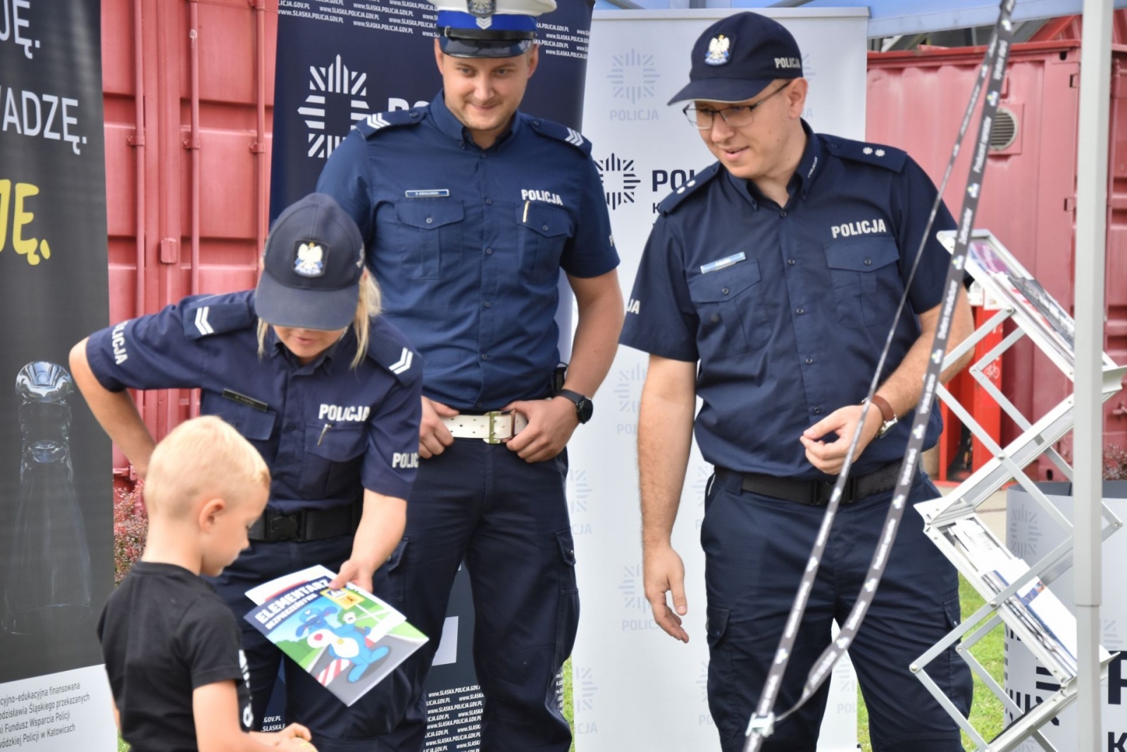 Zdjęcie w galerii na portalu naszwodzislaw.com: Organizacje pozarządowe z powiatu zaprezentowały się na festiwalu [FOTO] wiadomości z regionu