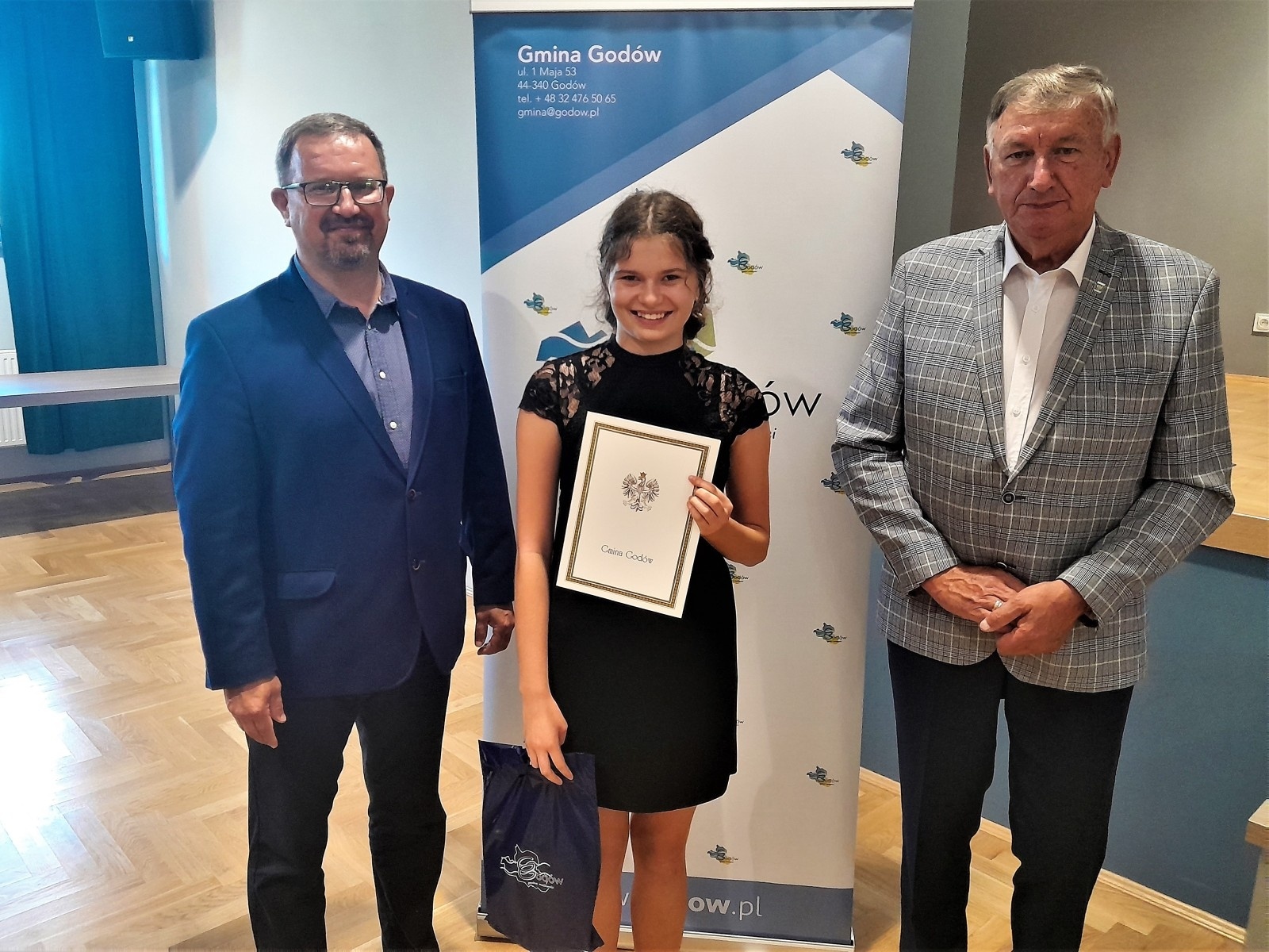 Zdjęcie w galerii na portalu naszwodzislaw.com: Najlepsi z najlepszych. Poznaj stypendystów z Gminy Godów wiadomości z regionu