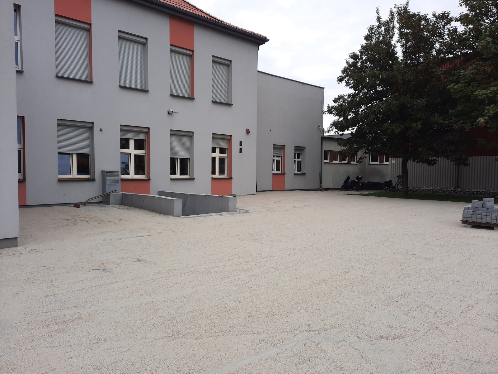 Zdjęcie w galerii na portalu naszwodzislaw.com: Wakacyjne remonty w wodzisławskich placówkach. Jakie inwestycje poczyniono? wiadomości z regionu