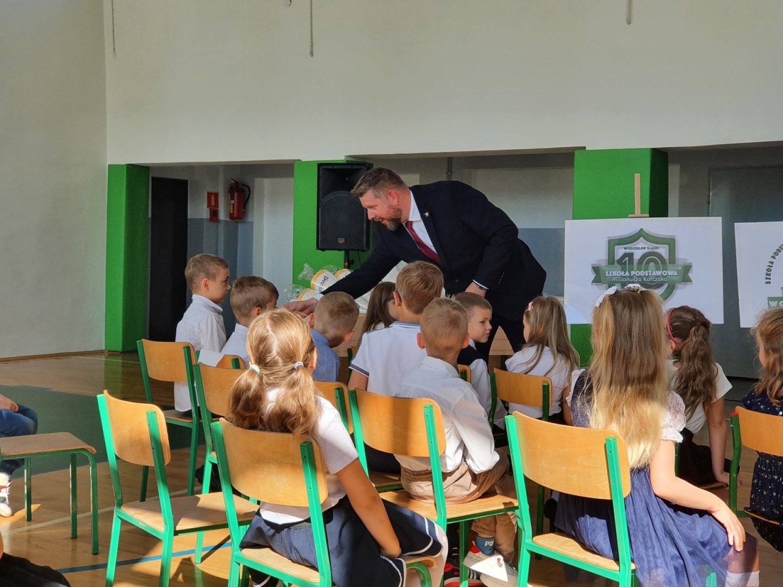 Zdjęcie w galerii na portalu naszwodzislaw.com: Czas pożegnania wakacji. Inauguracja roku szkolnego w Wodzisławiu Śląskim [FOTO] wiadomości z regionu