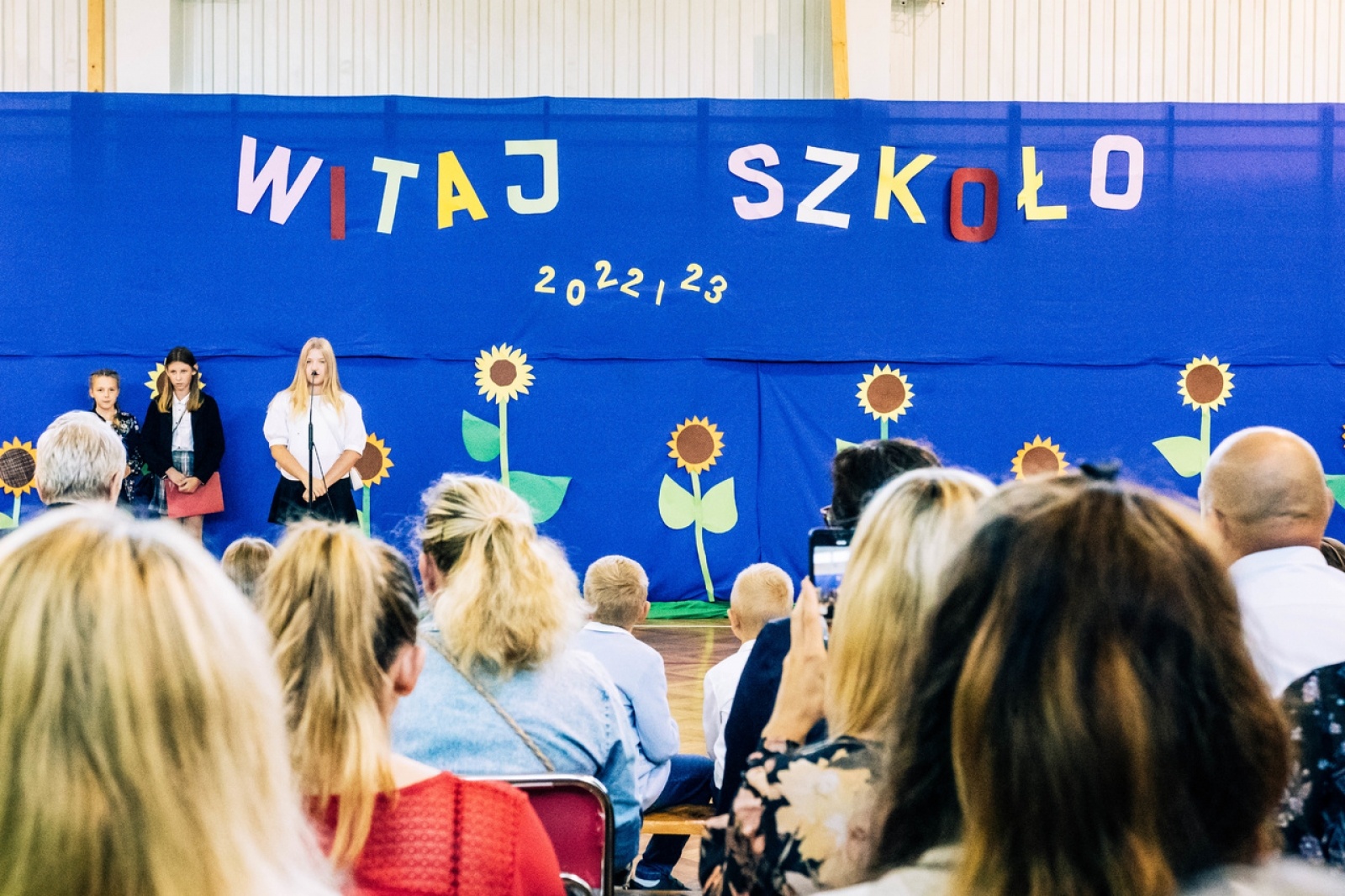Zdjęcie w galerii na portalu naszwodzislaw.com: Czas pożegnania wakacji. Inauguracja roku szkolnego w Wodzisławiu Śląskim [FOTO] wiadomości z regionu