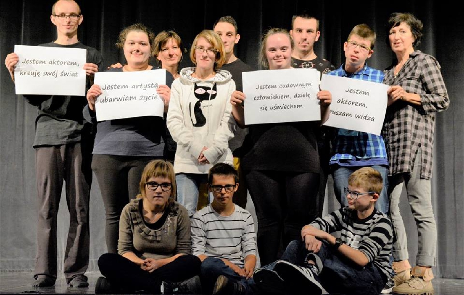 Zdjęcie w galerii na portalu naszwodzislaw.com: Teatralna lokomotywa w WCK po raz dziewiąty wiadomości z regionu