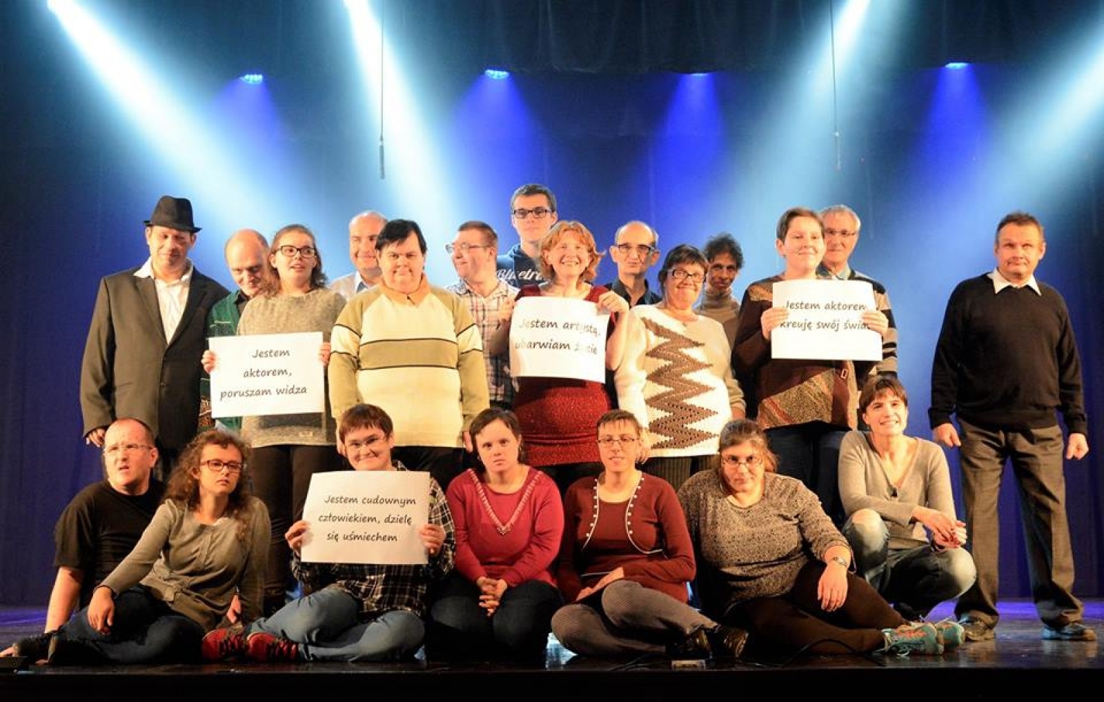 Zdjęcie w galerii na portalu naszwodzislaw.com: Teatralna lokomotywa w WCK po raz dziewiąty wiadomości z regionu